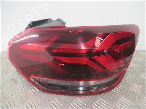 Farolim direito DACIA SANDERO III 1.0 SCe 65 (67 hp) 31243369