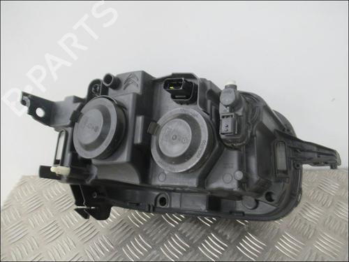 Used Left headlight CITROËN C3 III (SX) 1.2 VTi 68 (68 hp) 29929550