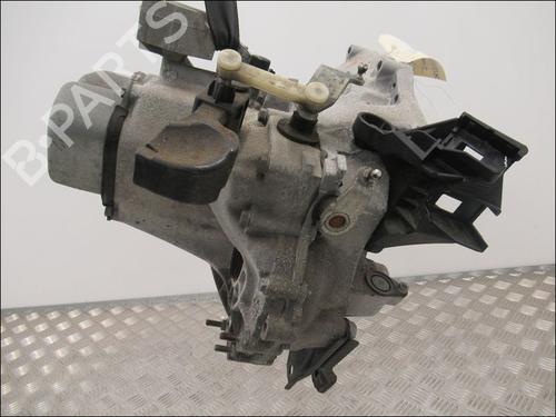 Gearkasse PEUGEOT 208 I (CA_, CC_) 1.0 VTi (68 hp) 17134797