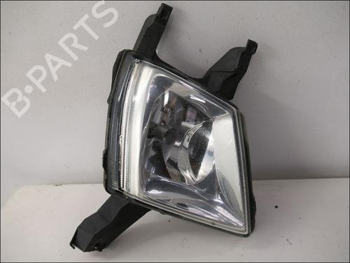 Used Right front fog light PEUGEOT 407 (6D_) 2.0 HDi 135 (6DRHRH, 6DRHRE, 6DRHRG, 6DRHRJ) (136 hp) 15275522