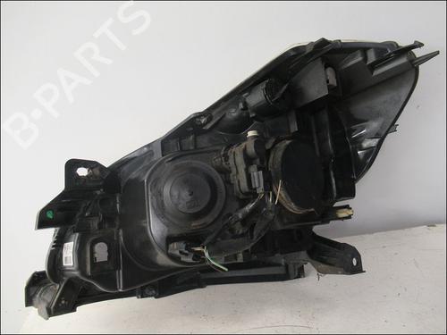 Used Right headlight FORD FOCUS II Turnier (DA_, FFS, DS) 1.8 TDCi (115 hp) 17135317