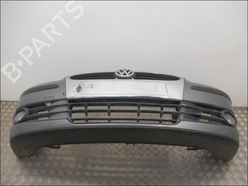 Used Front bumper VW TOURAN (1T1, 1T2) 1.9 TDI (105 hp) 28136477
