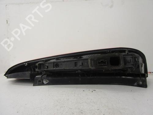 Used Left taillight FORD FIESTA V (JH_, JD_) [2001-2014]  23156784
