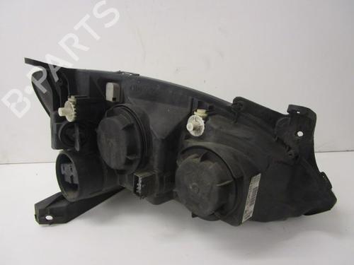 Used Left headlight OPEL CORSA C (X01) 1.3 CDTI (F08, F68) (70 hp) 15419155