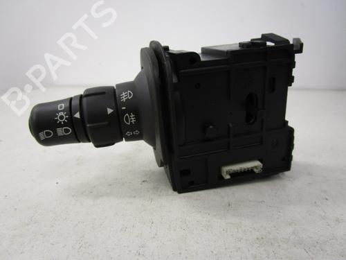 Used Headlight switch RENAULT SCÉNIC II (JM0/1_) 1.5 dCi (JM1E, JM16) (106 hp) 23156234