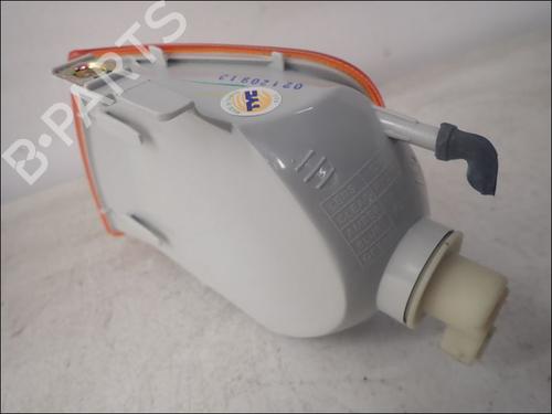 Used Right front indicator VW POLO III (6N1) 55 1.3 (55 hp) 15420329