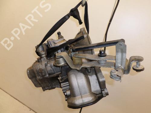 Used Gearbox OPEL CORSA C (X01) [2000-2009]  23156147