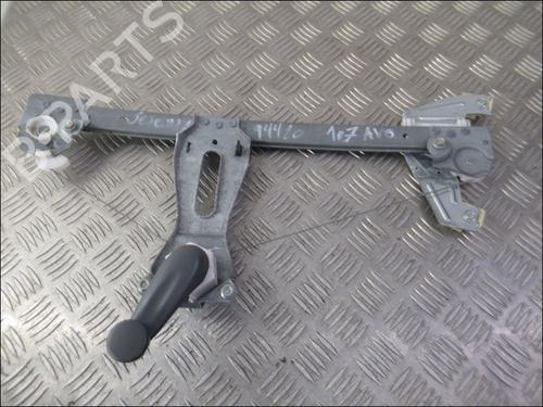 Used Front left window mechanism PEUGEOT 107 (PM_, PN_) 1.0 (68 hp) 28136479