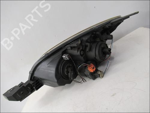 Used Right headlight MAZDA 3 (BK) 1.6 DI Turbo (109 hp) 15275513