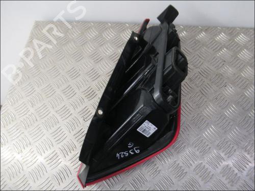 left-taillight-fiat-punto-199_-2012-25480101 main image