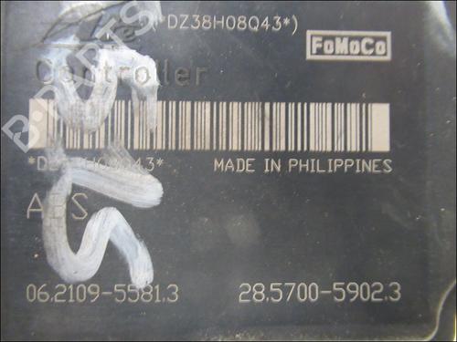 Used ABS pump FORD FIESTA VI (CB1, CCN) 1.4 TDCi (68 hp) 15577128