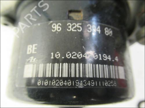 Used ABS pump PEUGEOT 206 Hatchback (2A/C) 1.4 i (75 hp) 15419530