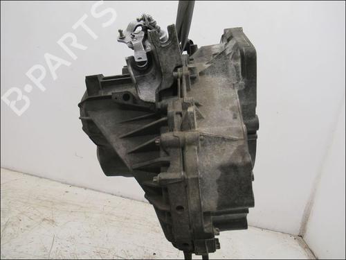 Used Gearbox OPEL ZAFIRA TOURER C (P12) 2.0 CDTi (75) (130 hp) 15275230