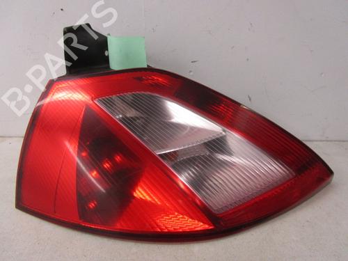 Used Left taillight RENAULT MEGANE II (BM0/1_, CM0/1_) [2001-2012]  23156776