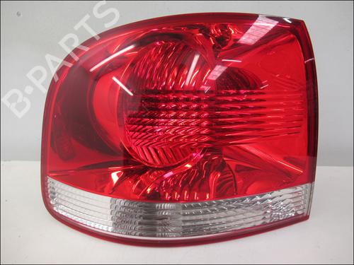 Used Left taillight VW TOUAREG (7LA, 7L6, 7L7) 2.5 R5 TDI (174 hp) 15420593