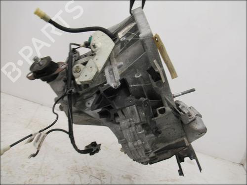 Used Gearbox DACIA DUSTER (HS_) 1.5 dCi (109 hp) 15275646