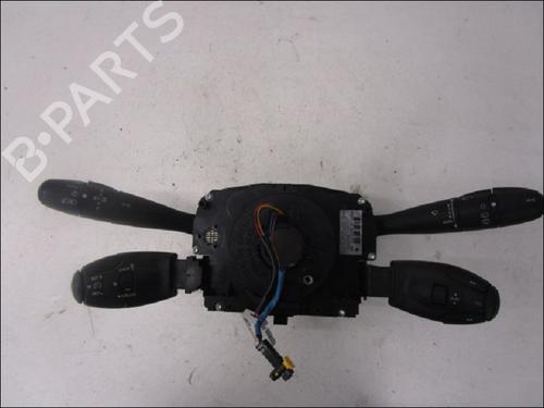 Used Steering column stalk PEUGEOT 207 (WA_, WC_) 1.4 HDi (68 hp) 15418975