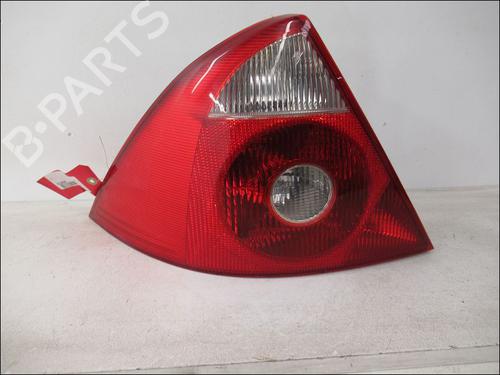 Used Left taillight FORD MONDEO III (B5Y) 2.0 TDCi (130 hp) 15274427