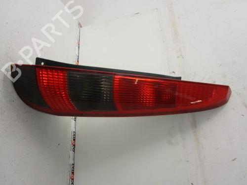 Used Right taillight FORD FIESTA V (JH_, JD_) 1.4 TDCi (68 hp) 15420148