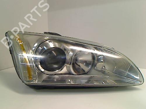 Used Right headlight MERCEDES-BENZ SPRINTER 4-t Van (B907, B910) 414 CDI RWD (907.643, 907.645, 907.647) (143 hp) 15418553