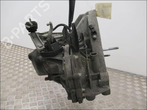 Used Gearbox RENAULT CLIO III (BR0/1, CR0/1) 1.5 dCi (75 hp) 19747759