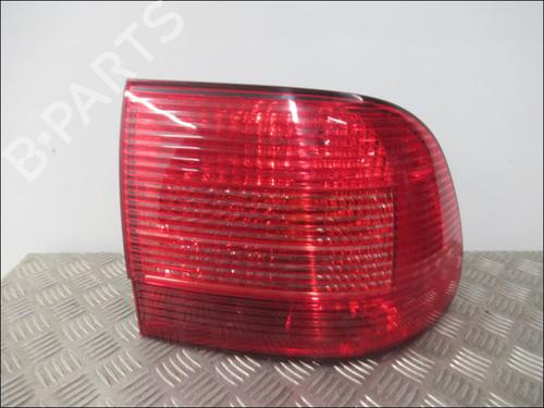 Achterlicht rechts PORSCHE CAYENNE (9PA) S 4.5 (340 hp) 31243368