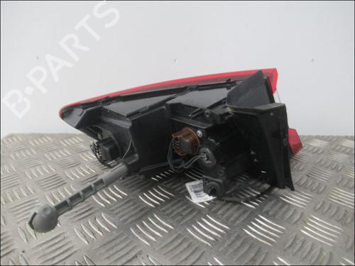 Right taillight RENAULT MEGANE IV Hatchback (B9A/M/N_) 1.2 TCe 130 (B9MR) | BP31935454C35