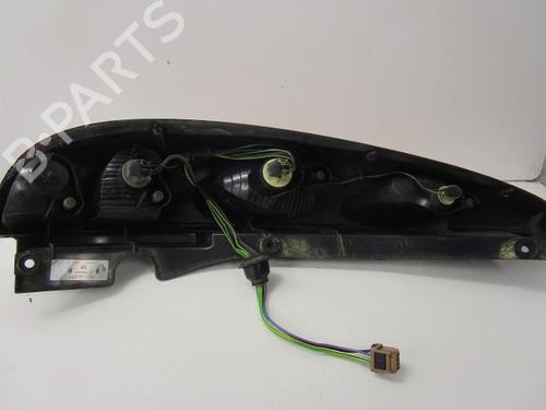 Used Right taillight NISSAN ALMERA TINO (V10) 2.2 dCi (112 hp) 15418851