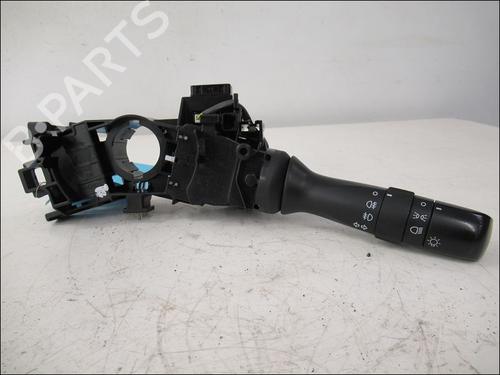 Used Headlight switch TOYOTA AURIS (_E15_) 1.8 Hybrid (ZWE150_, ZWE150R) (136 hp) 15275179