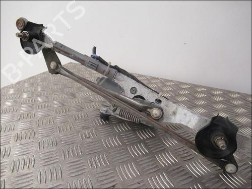 Used Front wiper motor TOYOTA AURIS (_E15_) 1.4 D-4D (NDE150_, NDE150R) (90 hp) 19391292