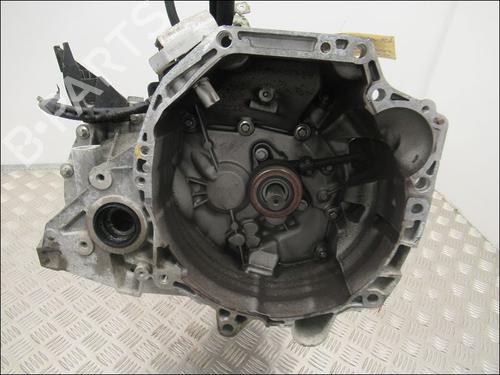Used Gearbox DACIA SANDERO II 1.0 SCe 75 (B8JC, B8JD) (73 hp) 17134786