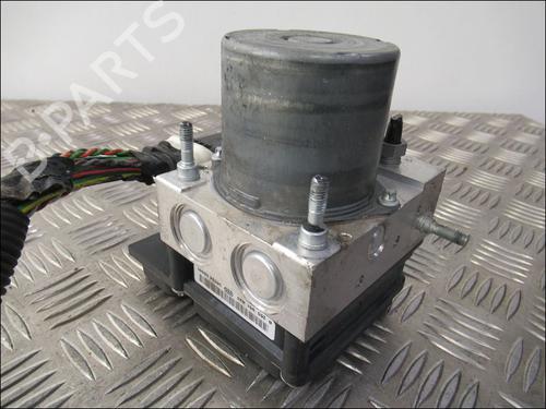 Used ABS pump PEUGEOT 3008 I MPV (0U_) 1.6 HDi (114 hp) 18351791