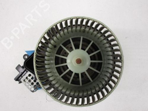 Used Heater blower motor RENAULT CLIO II (BB_, CB_) 1.2 (BB0A, BB0F, BB10, BB1K, BB28, BB2D, BB2H, CB0A,... (58 hp) 15275016