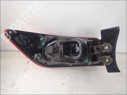 Used Right taillight RENAULT CLIO IV (BH_) 1.2 16V (73 hp) 15275554