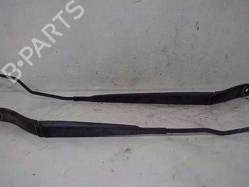 Used Front windshield wiper arm CITROËN DS3 (SA_) 1.6 HDi 90 (92 hp) 14563054