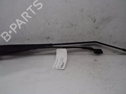 Used Front windshield wiper arm PEUGEOT 208 I (CA_, CC_) 1.6 HDi (92 hp) 14567997