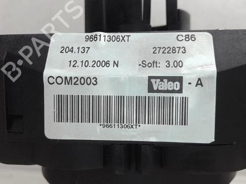 Used Steering column stalk PEUGEOT 407 Coupe (6C_) 2.7 HDi (204 hp) 15541176