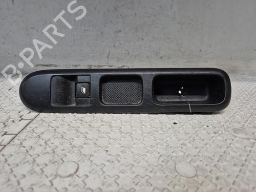 Used Right front window switch PEUGEOT 5008 (0U_, 0E_) 1.6 16V (120 hp) 24832797