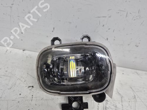 left-front-fog-light-renault-megane-iv-grandtour-k9amn_-2016-33835047 main image