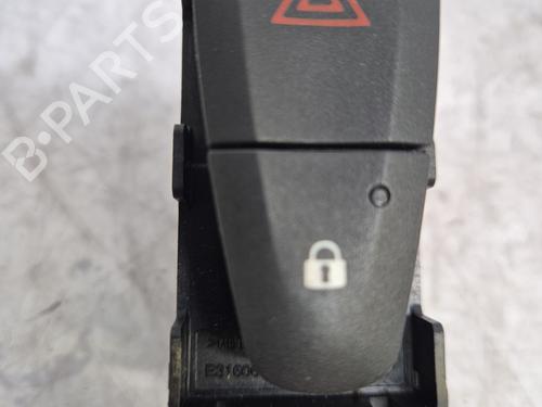 warning-switch-renault-megane-iii-coupe-dz01_-2008-2009-2010-2011-2012-2013-2014-2015-2016-32431533 main image