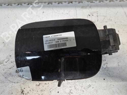 Used Fuel flap PEUGEOT 308 II (LB_, LP_, LW_, LH_, L3_) 1.6 BlueHDi 120 (120 hp) 25479692