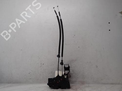 Used Front right lock HYUNDAI SANTA FÉ II (CM) 2.2 CRDi GLS 4x4 (150 hp) 16567771