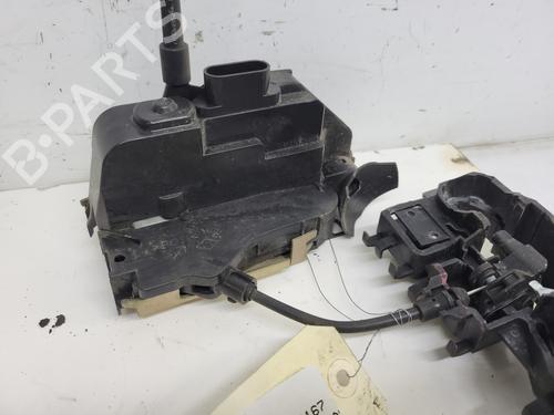 Used Front left lock Front left lock RENAULT SCÉNIC II (JM0/1_) [2003-2010] 33413807 33413807