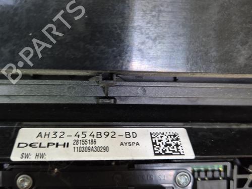 Climate control LAND ROVER RANGE ROVER SPORT I (L320) 3.0 D 4x4 | BP27622027I5 