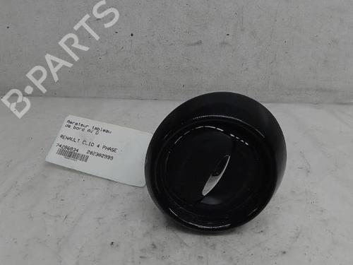 Used Air vent RENAULT CLIO IV (BH_) 1.5 dCi 75 (75 hp) 15417999