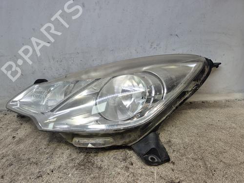 Phare droit CITROËN DS3 (SA_) 1.6 HDi 90 (92 hp) 32290848