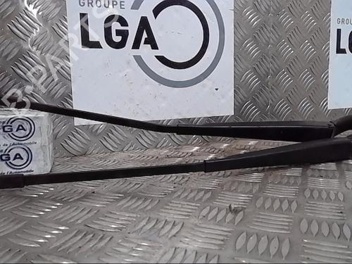 Used Front windshield wiper arm CITROËN C6 (TD_) 2.7 HDi (204 hp) 14549674