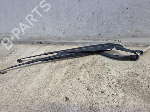 Used Front windshield wiper arm LAND ROVER RANGE ROVER SPORT I (L320) 3.0 D 4x4 (245 hp) 27601101