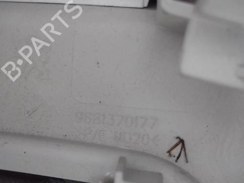 Innerbelysning PEUGEOT 3008 I MPV (0U_) 1.6 HDi | BP15489290I8