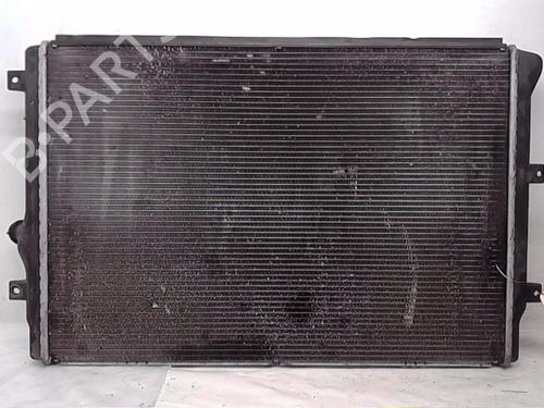 Used Water radiator SEAT ALTEA (5P1) [2004-2015]  13831623